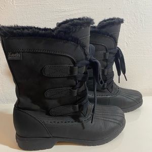 Comfy black KEDS waterproof winter boots, size 7